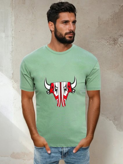 Zöld póló felirattal