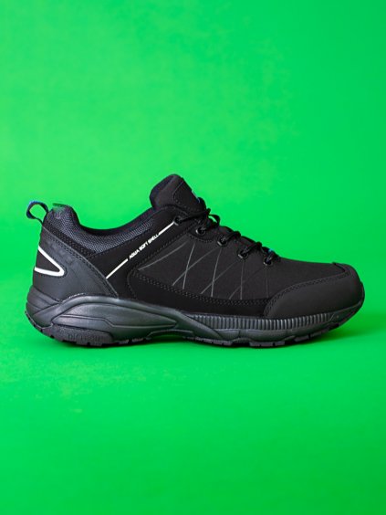 Fekete férfi túrabakancs