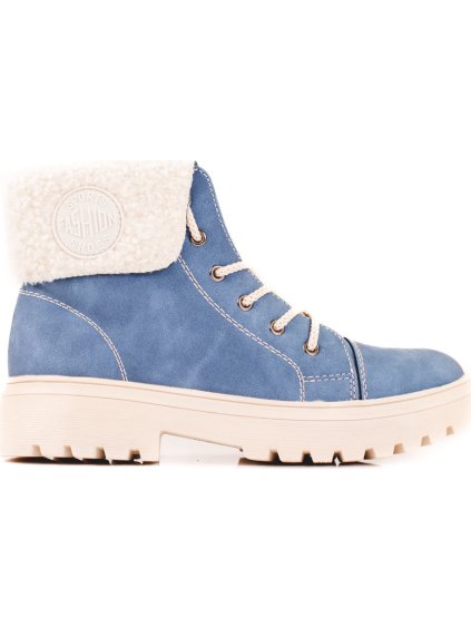 Női traper szőrmével