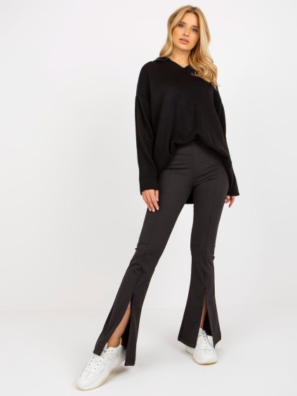 Fekete női leggings hasítékkal