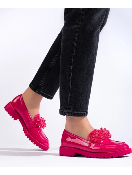 Női lakkozott mokaszin kristályokkal Shelovet - rózsaszín