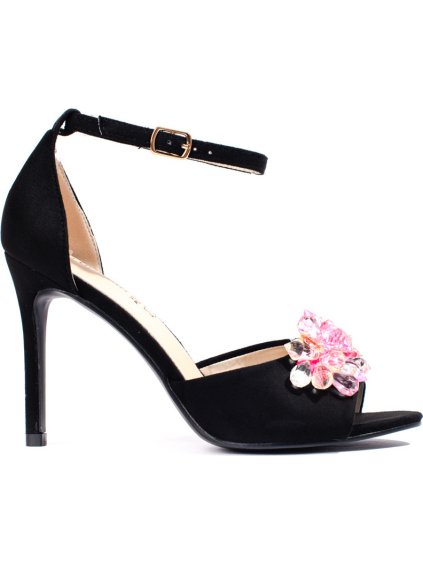 Fekete magassarkú szandál díszítéssel
