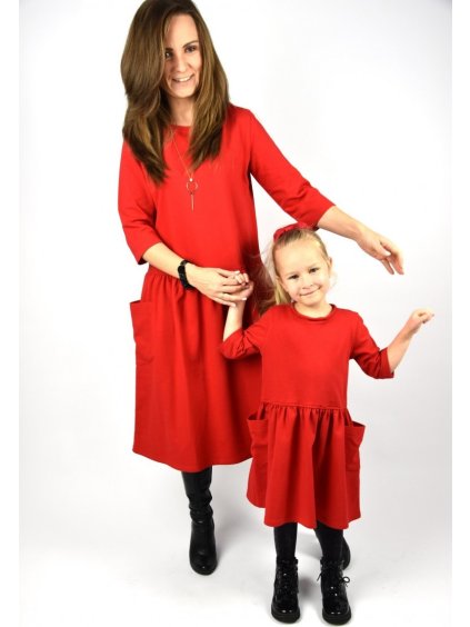 Piros ruha S zsebekkel anyának és lányának