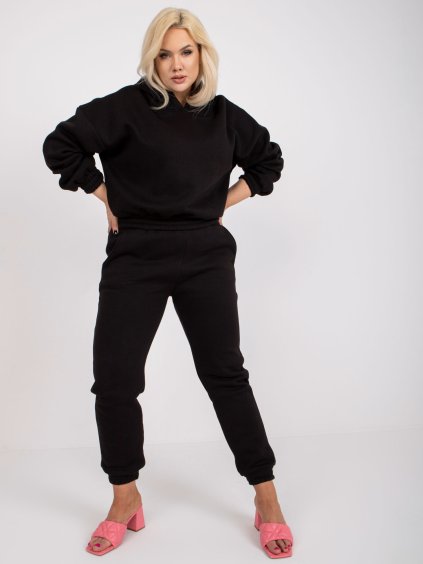 Fekete melegítő szett