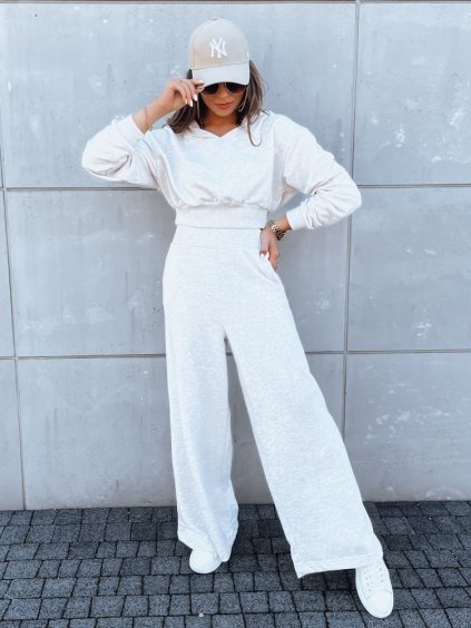 Krémszínű szett, széles szabású nadrággal MINALIA