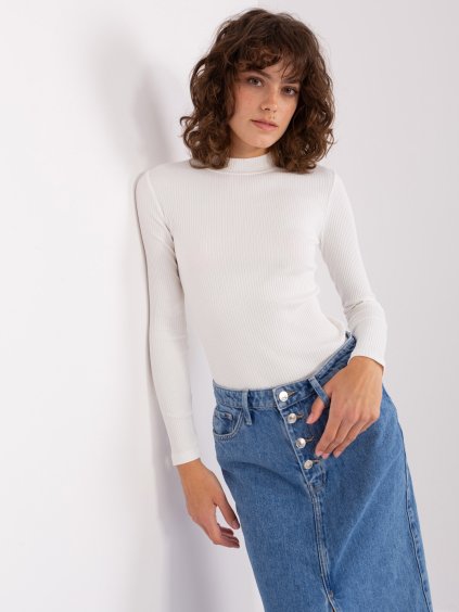 Krémszínű póló gallérral