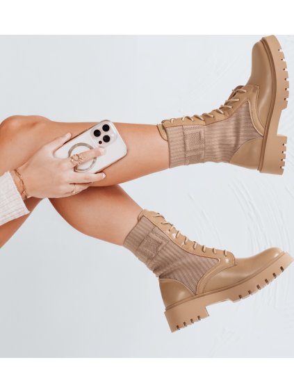 (Méret 39) Bézs CALLAB bakancs betéttel