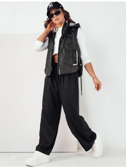 Fekete steppelt mellény TREOS