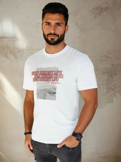 Fehér póló nyomtatással