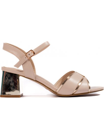 Fehér magassarkú szandál