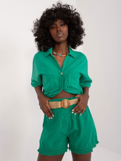 Zöld vászon rövidnadrág