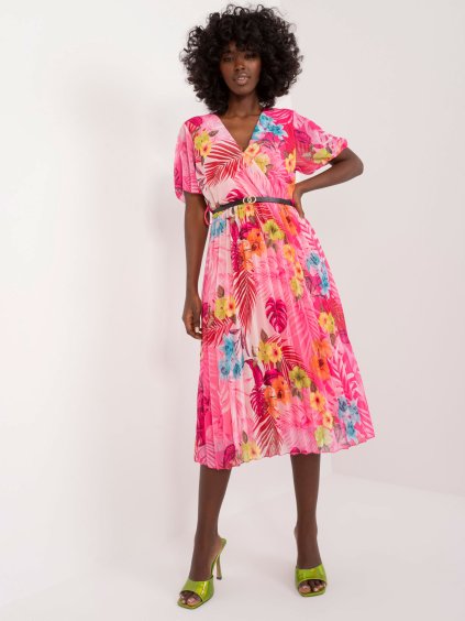 Rózsaszín virágos midi ruha övvel