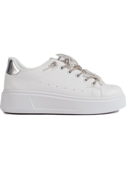 Fehér tornacipő pillangóval