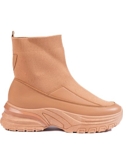 BARNA BEBÚJÓS BOKACSIZMA