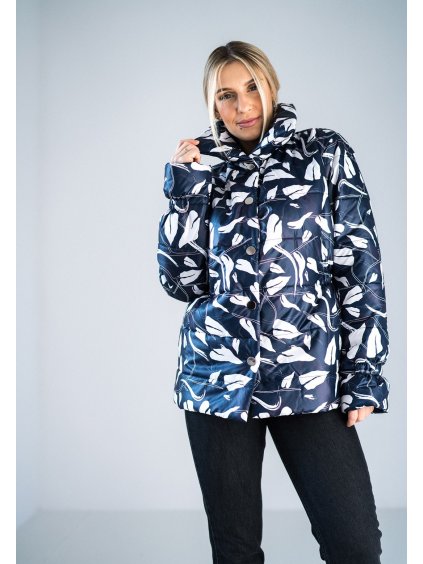 Sötétkék kabát mintával