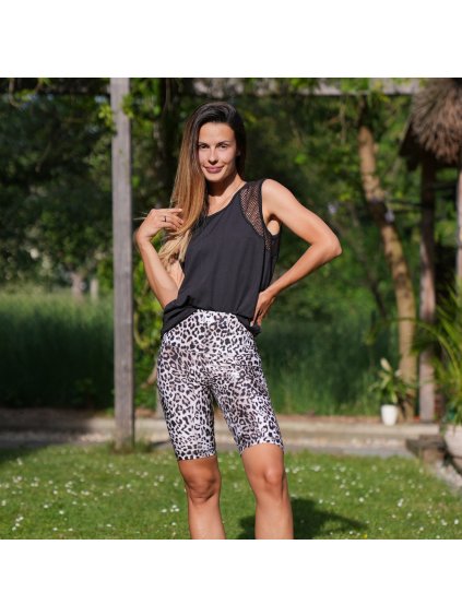 Női funkcionális motoros rövidnadrág leopárdmintával