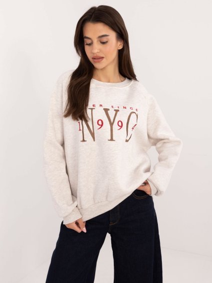 Világos bézs pulóver NYC hímzéssel