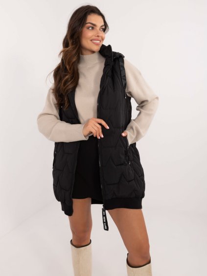 Fekete női steppelt sportmellény kapucnival