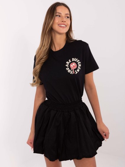 Fekete női pamut póló nyomattal a hátán