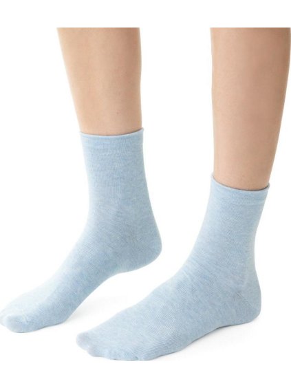 Világoskék magas női zokni Cikksz. 037