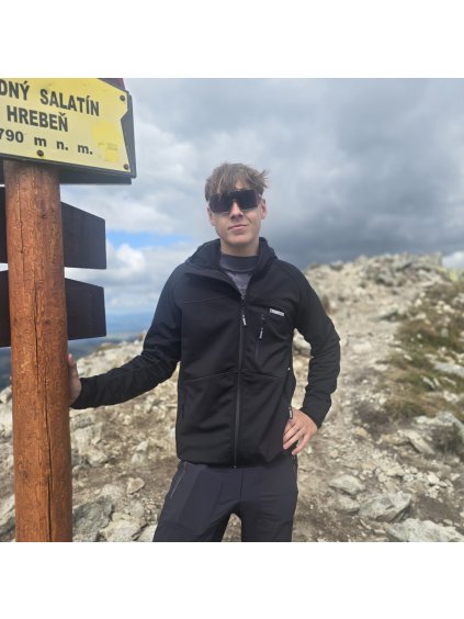 Fekete férfi háromrétegű kabát