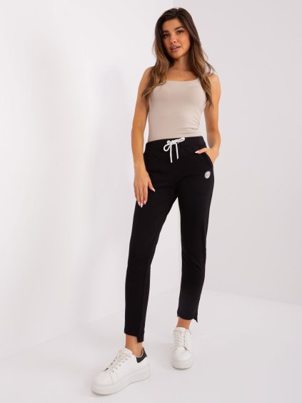 Fekete sport melegítőnadrág