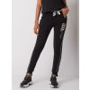 Fekete női melegítőnadrág felirattal