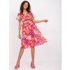Rózsaszín virágos redőzött ruha