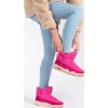 Rózsaszín női hótaposó durva talpon