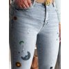 Világoskék női skinny farmer eredeti hímzéssel MOONAIR