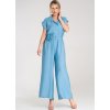 Világoskék női viszkóz overál vékony övvel és virágmintával