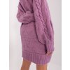 Lila kötött ruha