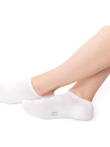 Biele dámske členkové bambusové ponožky Art.077