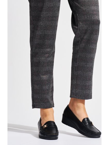 Čierne dámske mokasíny so sponou