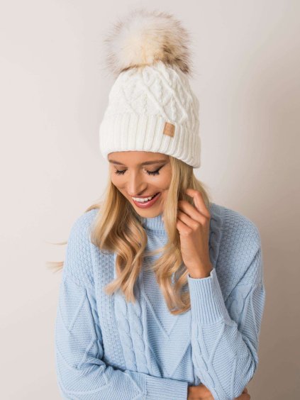 Dámska béžová čiapka s brmbolcom