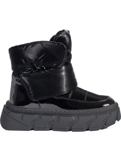 Čierne zateplené dámske snehule na hrubej podrážke