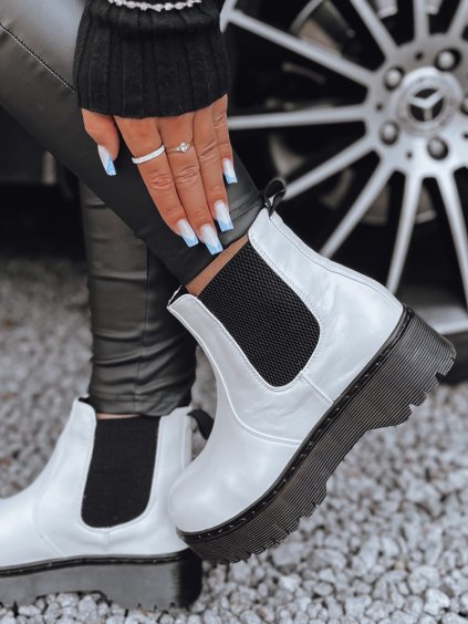 Dámske biele členkové topánky STEPBACK s vysokou podrážkou