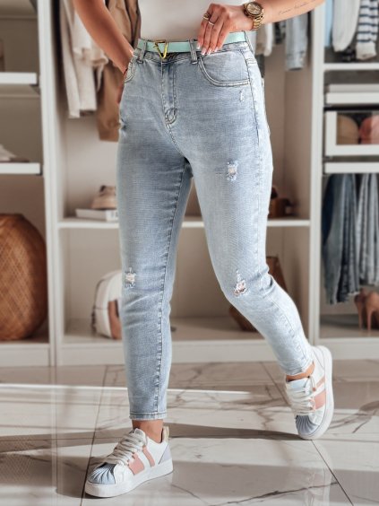 Svetlomodré dámske slim fit džínsy s jemnými odreninami STEFANIA