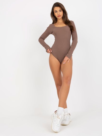 Hnedé body s dlhým rukávom
