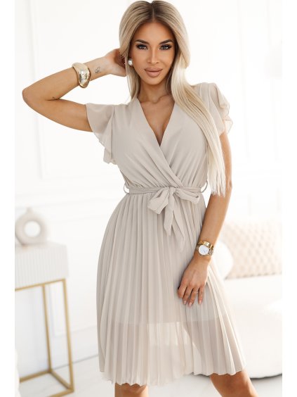 Šifónové béžové skladané šaty s výstrihom a volánikmi CLARISA