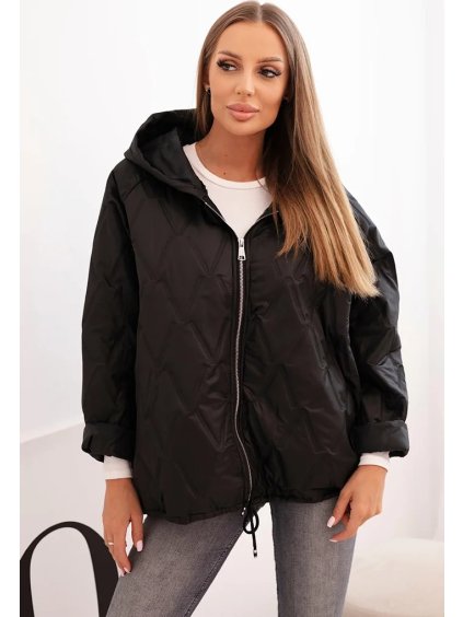 Dámska čierna prešívaná bunda s kapucňou