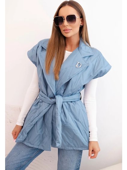 Svetlomodrá dámska krátka prešívaná vesta so zaväzovaním v páse