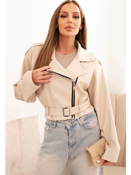 Svetlobéžová dámska krátka koženková bunda s opaskom