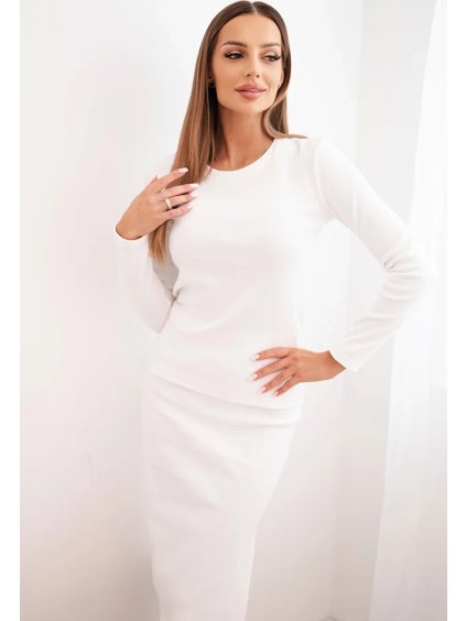 Smotanový dámsky rebrovaný komplet so sukňou s  rozparkom