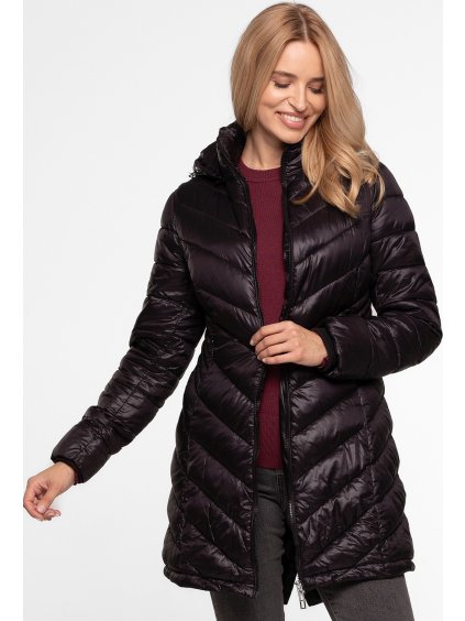 Čierna dámska prešívaná prechodná bunda