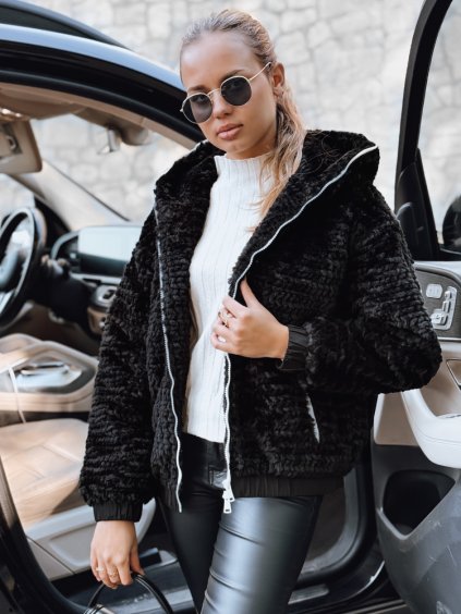 Čierna dámska kožušinová bunda s kapucňou