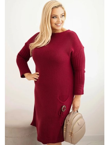Vínové Plus Size svetrové midi šaty s vreckom