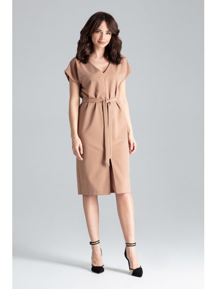 Hnedé šaty s rozpárkom