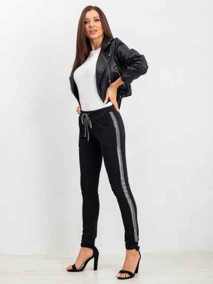 Dámske čierne tepláky so strieborným pruhom