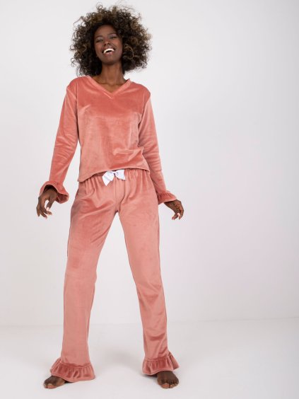 Ružové dlhé velúrové pyžamo Camilla s volánmi